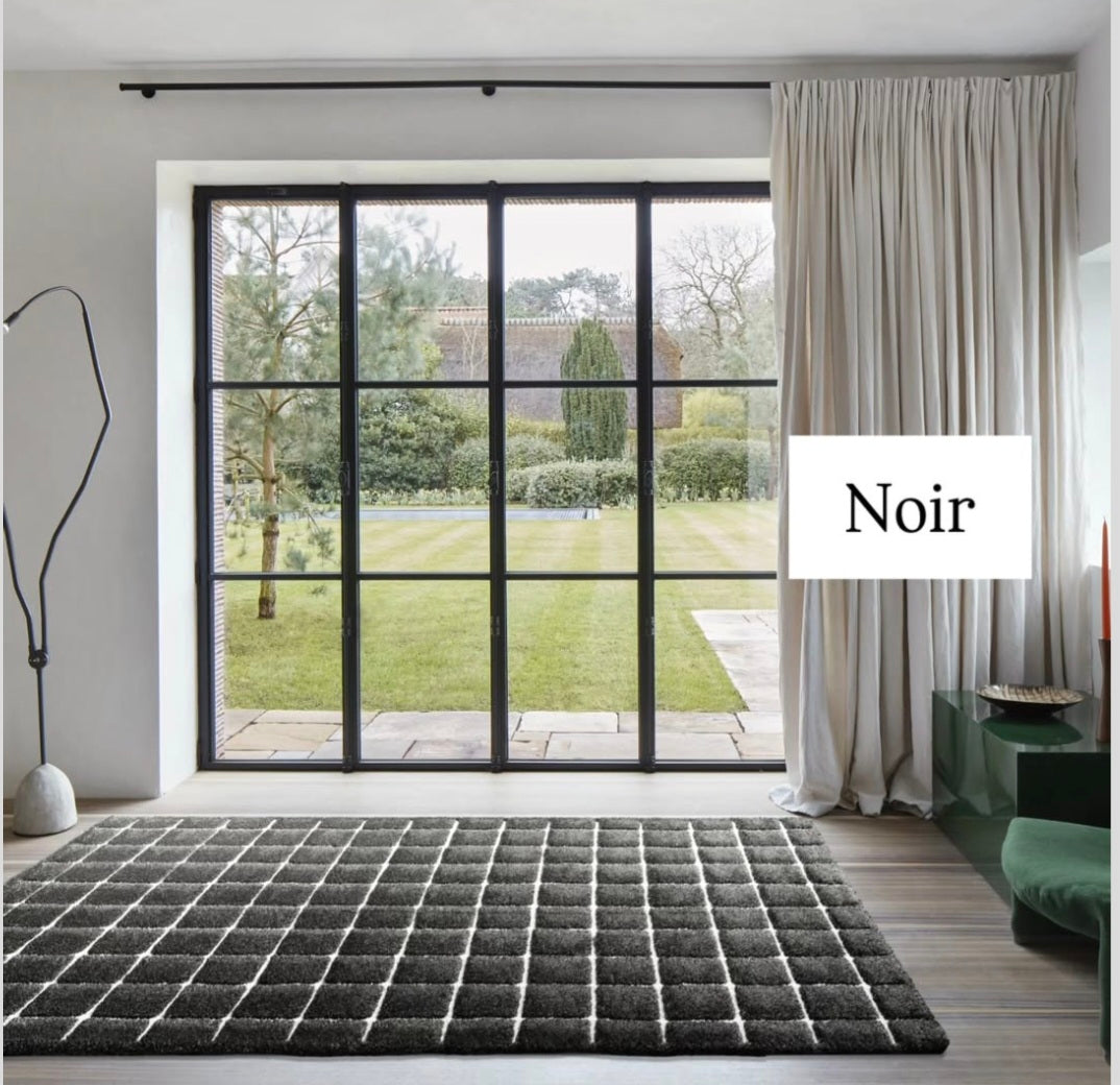 Bespoke Shaggy Collection Noir