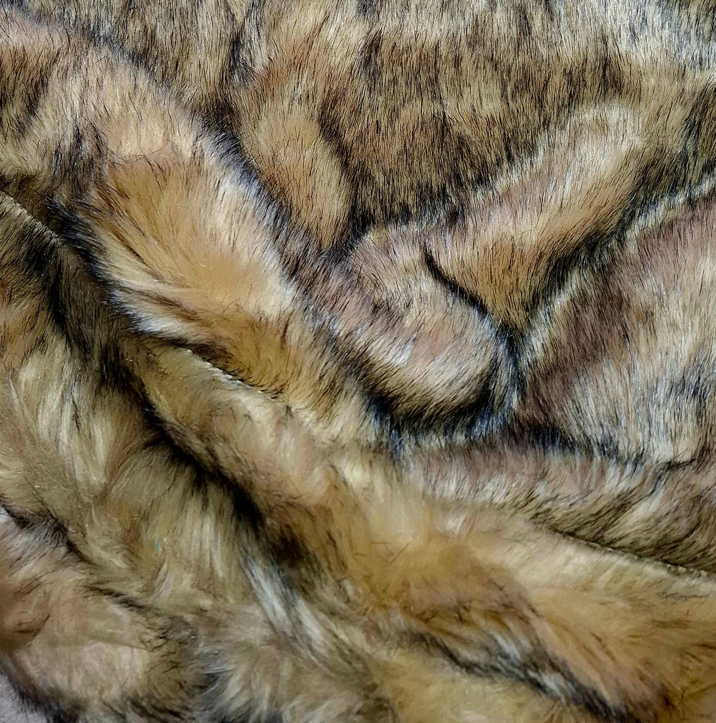 Platinum Frost Fox Luxe Fur Blanket Throw