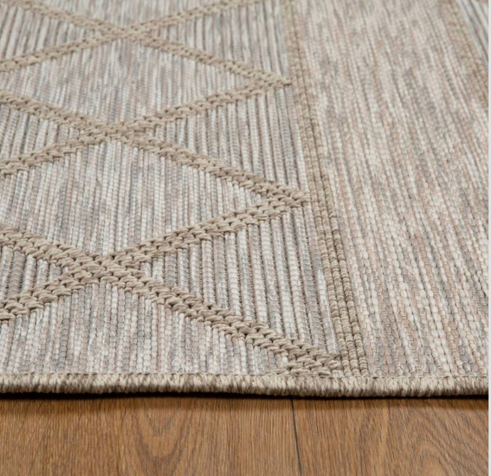 The Modern Jute Diamond